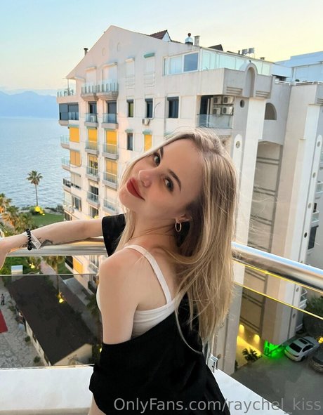raychel kiss star du porno parfaite collection