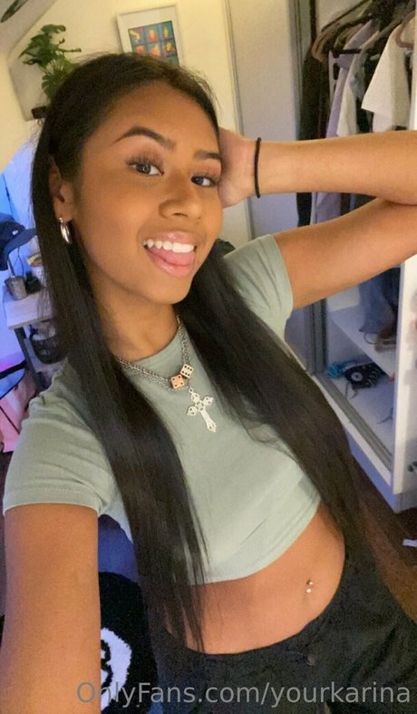 Yourkarina étoile archive