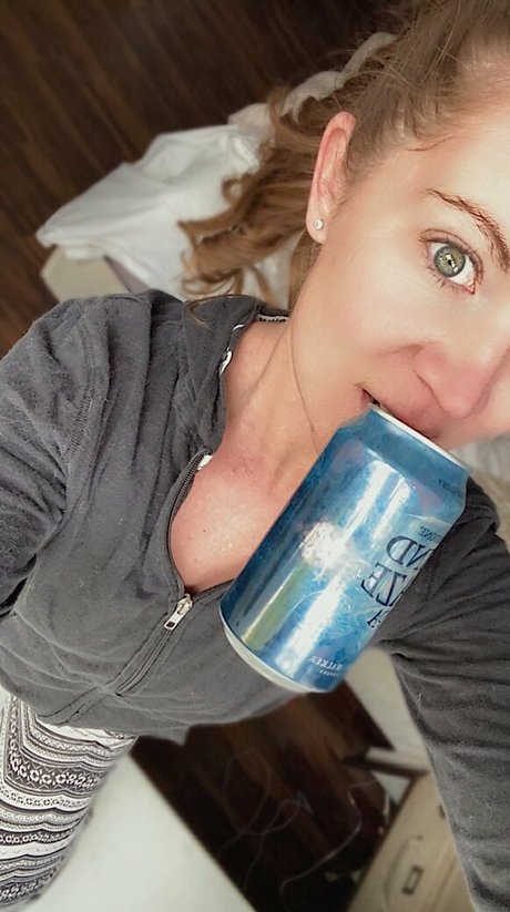 pipe éjaculation dans la bouche onlyfans chaud exclusif photos