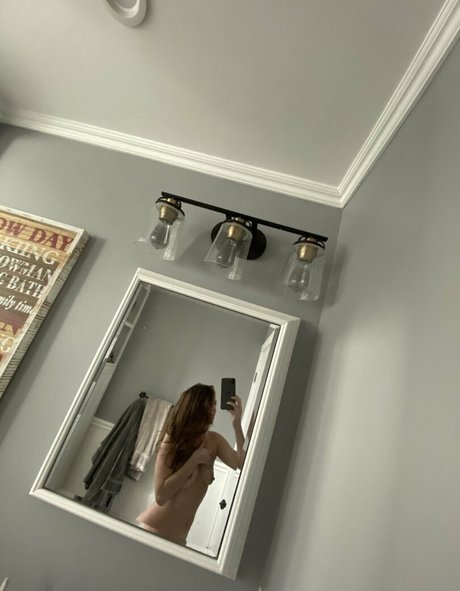 nevamore modèle érotique archive