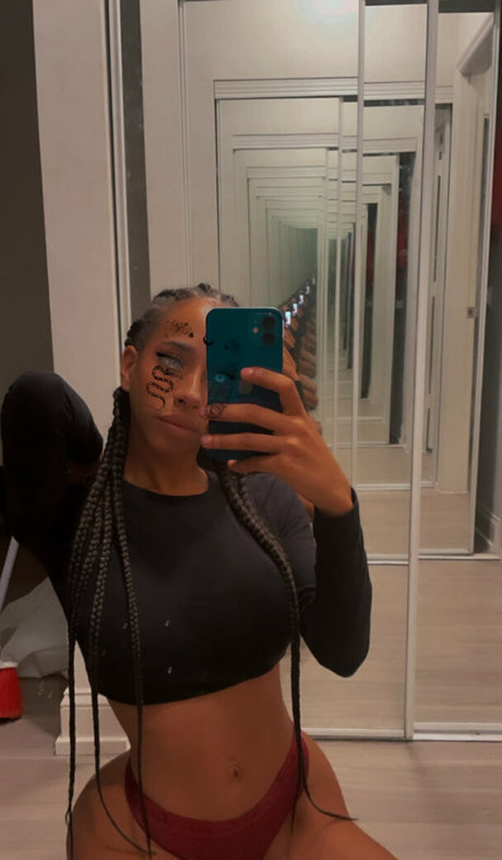 onlymariss étoile xxx archive