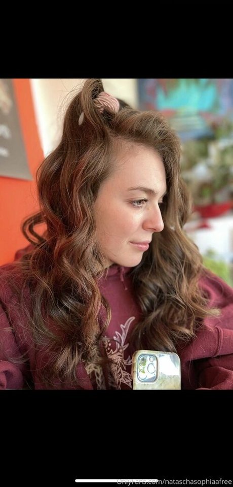nataschasophiaafree modèle hd photo