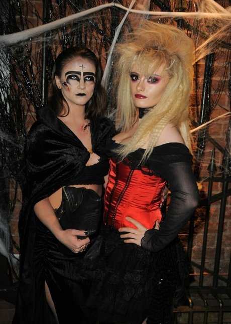 Katie McGlynn star du porno parfaite des photos