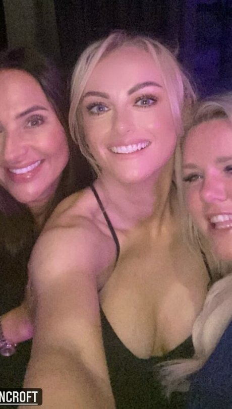 Katie McGlynn meilleure étoile collection