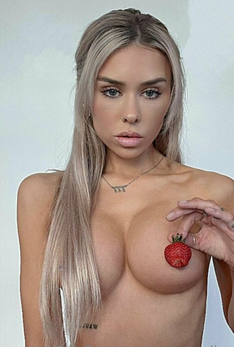 milf aux cheveux noirs onlyfans meilleur porno image