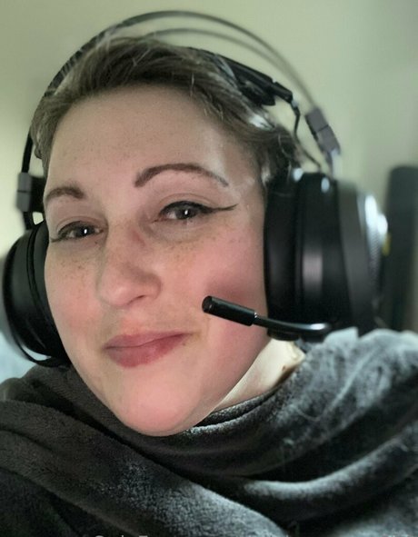 hellsingqueen666 star du porno gratuite image