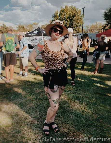 gemidemure nus star du porno photos