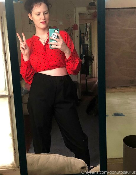 donutosaurus actrice libre img