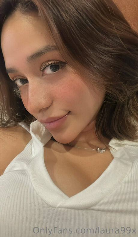 laura99x actrice de nus galerie