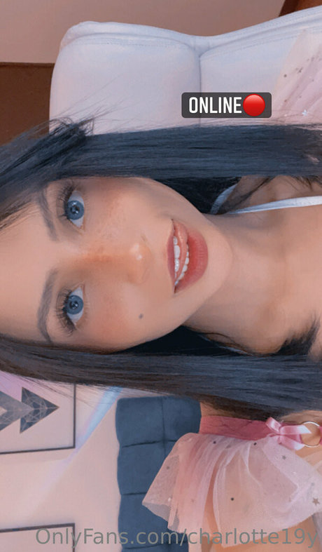 charlotte19y sexe star du porno galeries