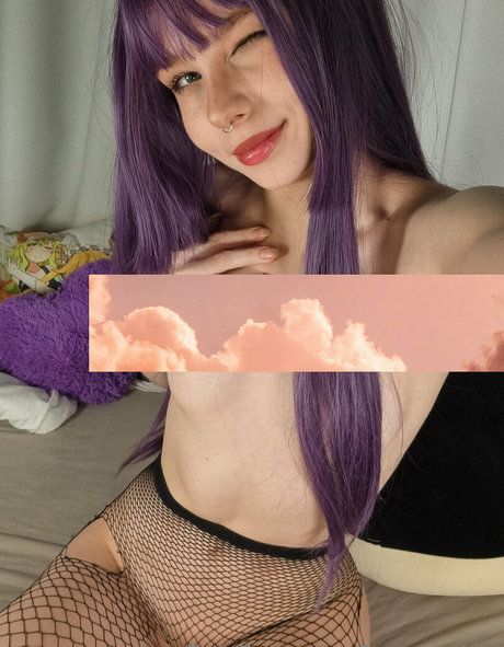 solo aux gros seins uniquementfans nus sexy collection