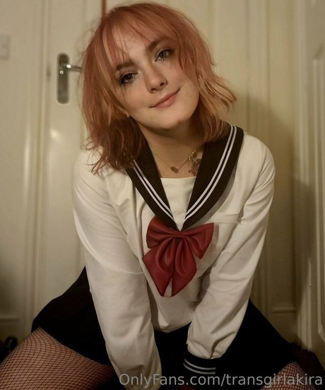 transgirlakira modèle chaud collection