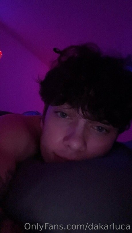 dakarluca modèle pornographique galerie
