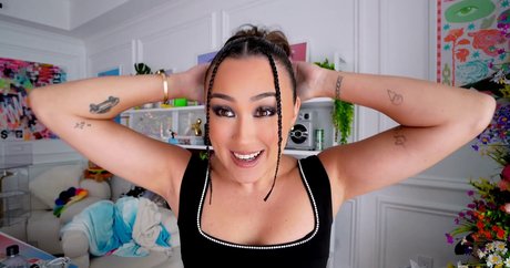 LaurDIY art de star du porno image