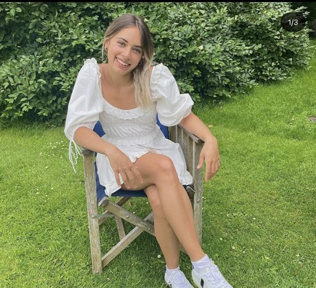 Ambar Driscoll star du porno nue galeries