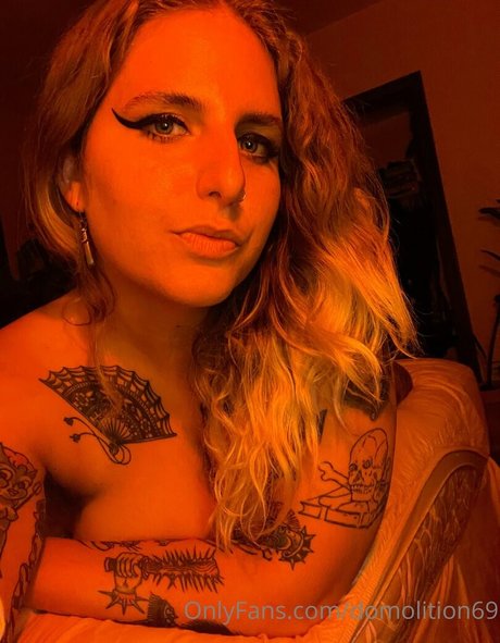 domolition666 star du porno belle image