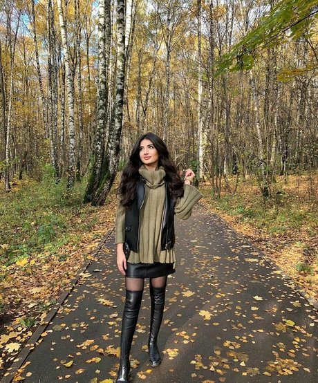 Sabina Agaeva Ahmed modèle nu img