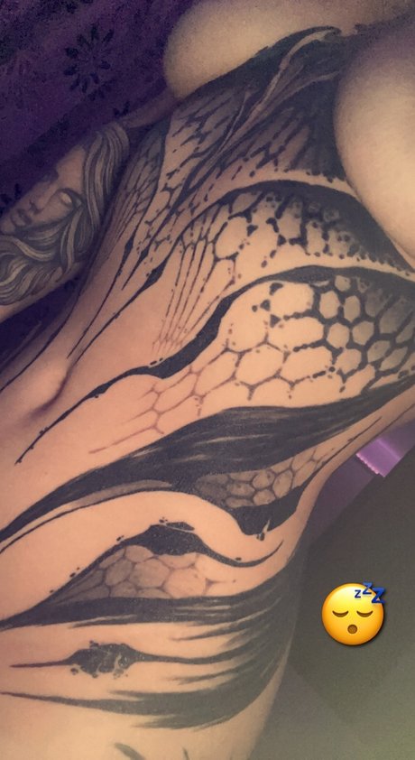 Bare sativa_ jolie actrice img