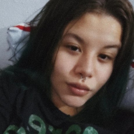 _MeyChan modèle de sexe des photos