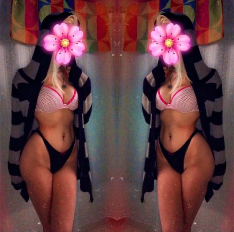 _Pixel_ star du porno en haute qualité photos