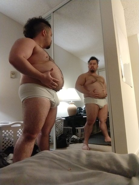 Donovan that Bulky Asian Gainer actrice pornographique image