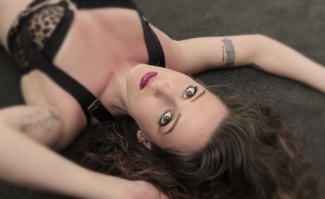 Mila Purr étoile de haute qualité images