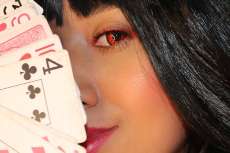 Miki Yagami modèle joli collection