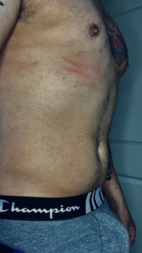 Mikey Scott meilleur modèle img