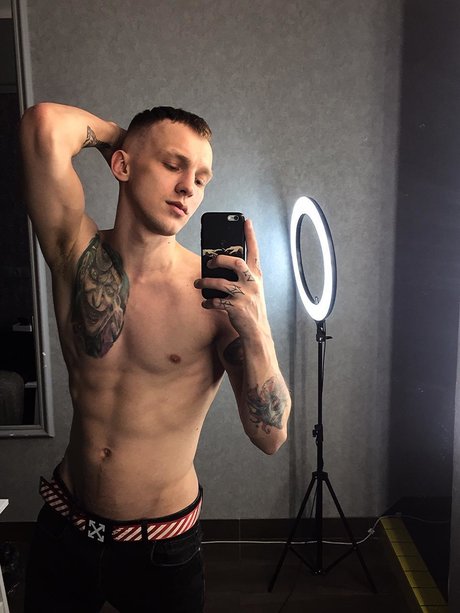 Kevin Boyle étoile érotique photos