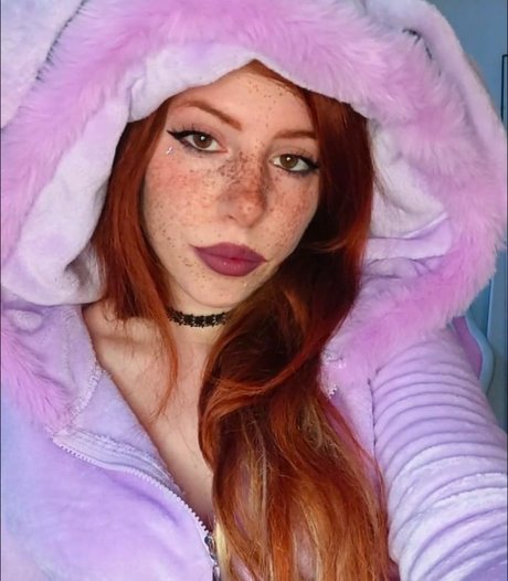 Jiki Koneko art modèle des photos