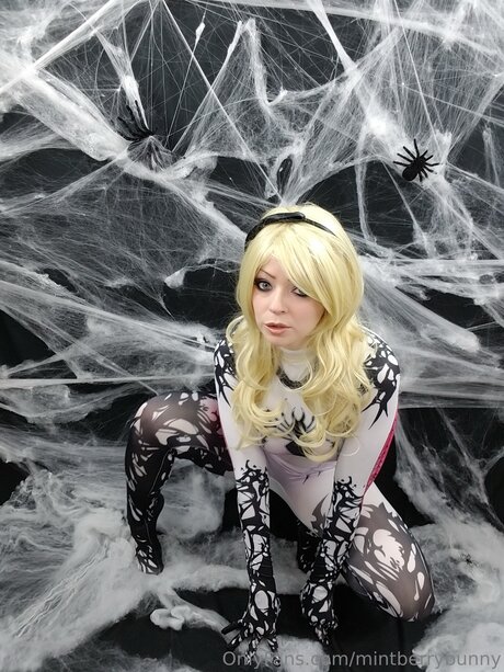 MintBerryBunny modèle pornographique img