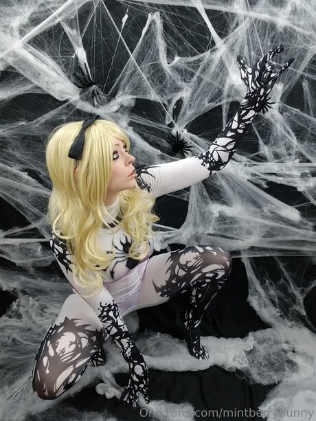 MintBerryBunny actrice image