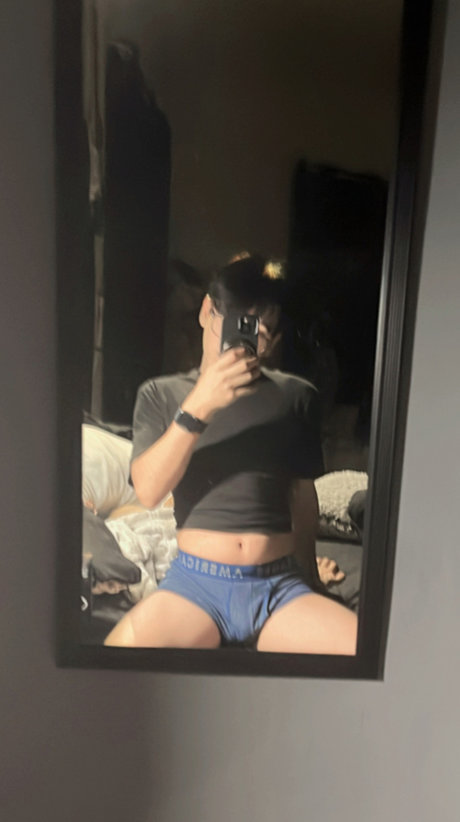 Andy_ modèle magnifique photos