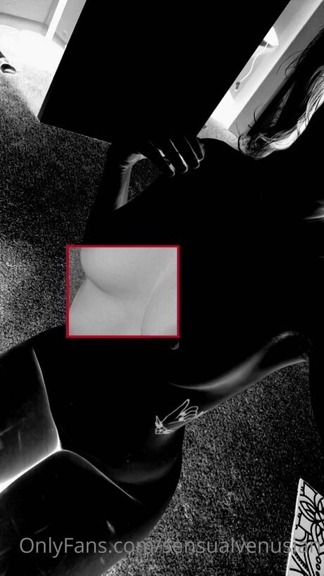 Joey Roxanne FREE art modèle img