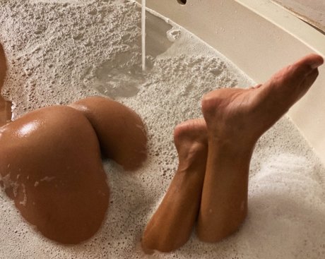 Mili Cohen star pornographique photo