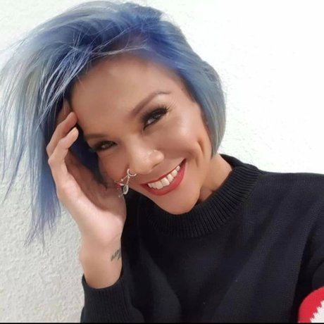 Miss A G M actrice érotique galerie