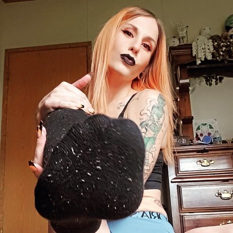 Miri Minxxx star du porno gratuite photos