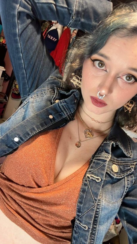 Haru Belladonna Hiraeth actrice porno image