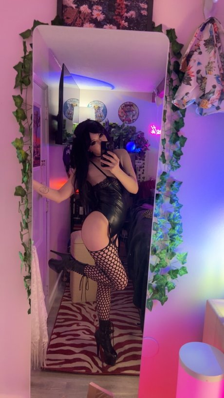 Larissa Larson top star archive