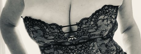 Mistress Jasmin haut étoile galerie