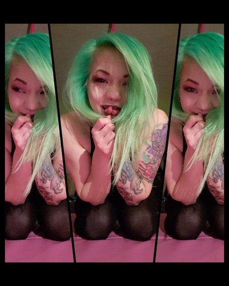 Ophelia Rae modèle hd archive