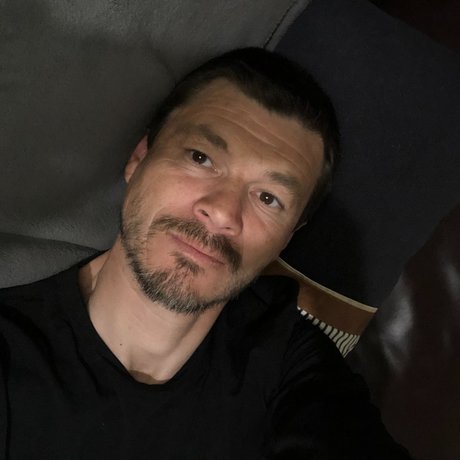 model hommedevetu modèle chaud des photos