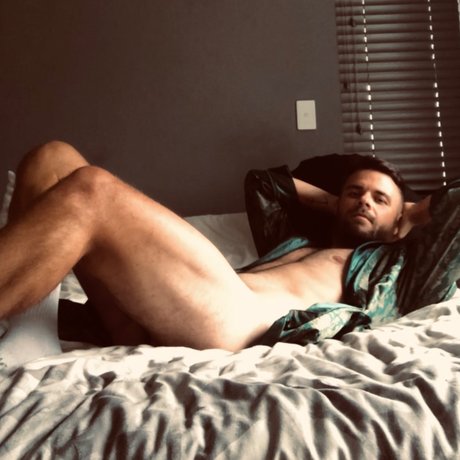 JayJWilds nus de stars du porno img