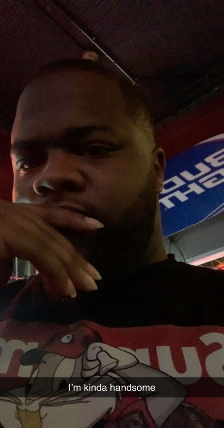 PAPER ESCOBAR WAWG modèle xxx photo