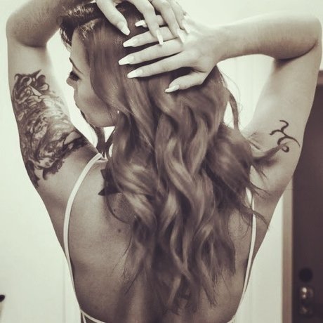 KARMA RAIN star du porno adulte des photos