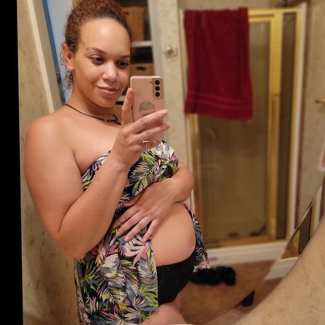 Call me Karma modèle gratuit photos