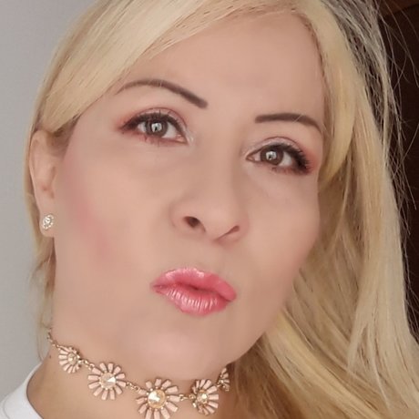 Peque a Diabla99 sexe star images