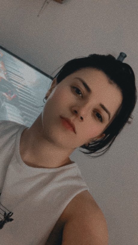 ElianaF xxx star du porno des photos