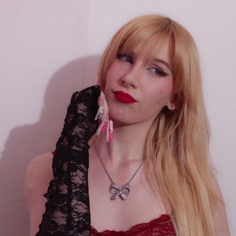 Hattie Bardot_ meilleure étoile galeries