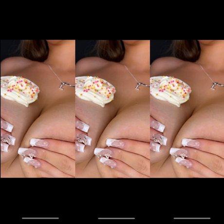 petite latina top 2 6_ étoile xxx photo